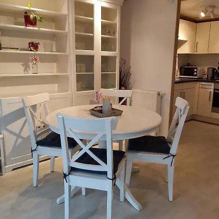 Comfortabel En Gezellig Familie Tot 6 Personen Op De Veluwe Bungalowpark De Kern * Пюттен