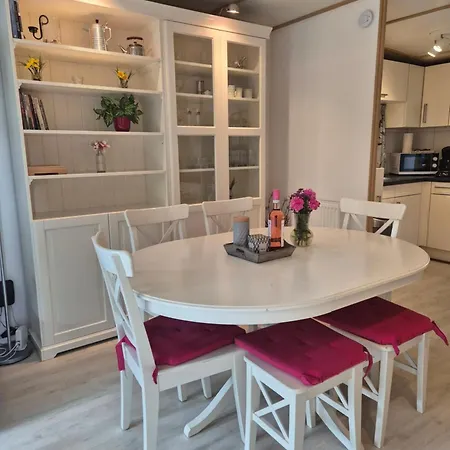 Gezellig Familie Tot 6 Personen Op De Veluwe Bungalowpark De Kern Chalet