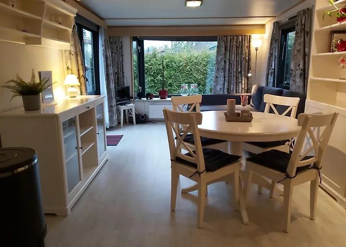 Gezellig Familie Tot 6 Personen Op De Veluwe Bungalowpark De Kern Horská chata Putten